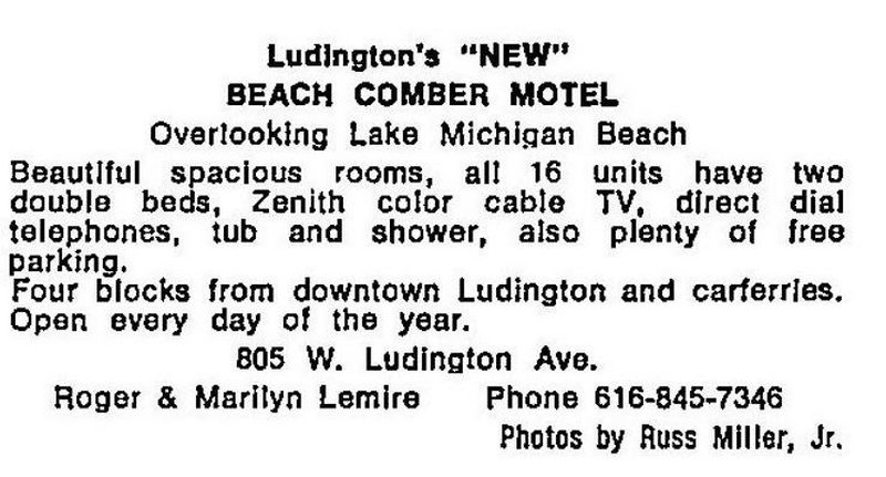 Ludington Pier House Motel (Beach Comber Motel) - Vintage Postcard